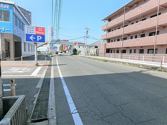 広く見通しの良...