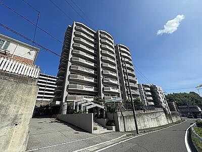 外観:1999年築 外観:1999年築
