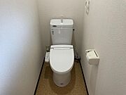 トイレ新調（ウォシュレット付）