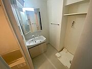 写真は別の階のお部屋となります。イメージとしてご確認ください。
