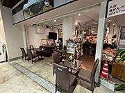 【店内】