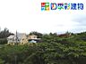 物件裏からの撮影。敷地からは周辺の街並みを見渡せる、開放的な眺望が広がります。