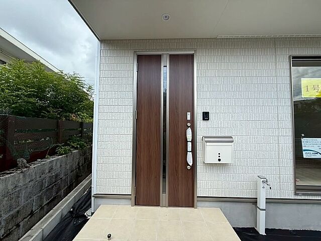  那覇市具志2丁目10番地