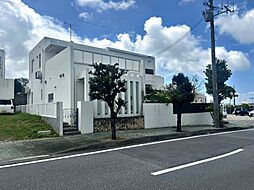 北谷町上勢頭二世帯住宅