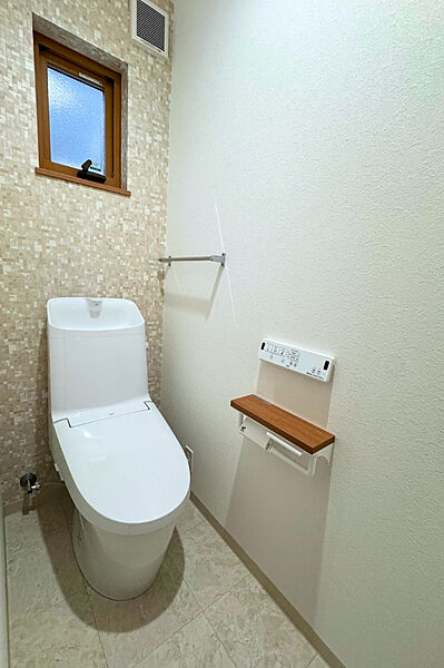 トイレを拡大表示