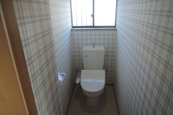 トイレを拡大表示