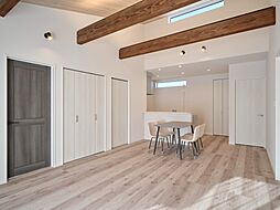 リビング/ダイニングの画像