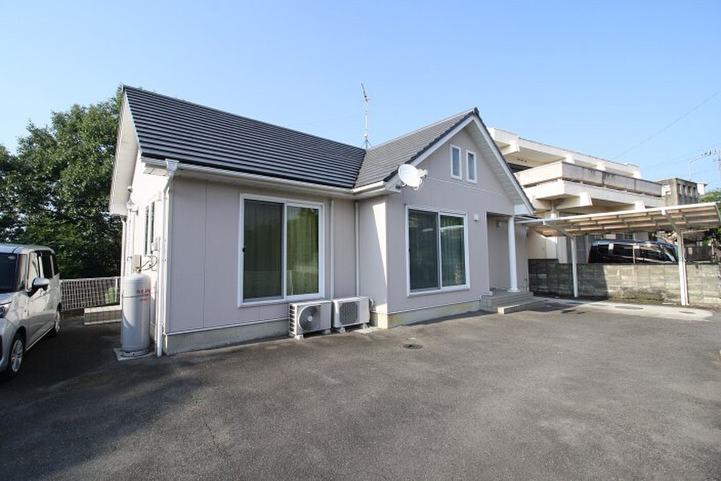Takamatsu, Kagawa property