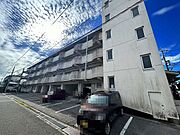 駐車場も広く駐車楽々