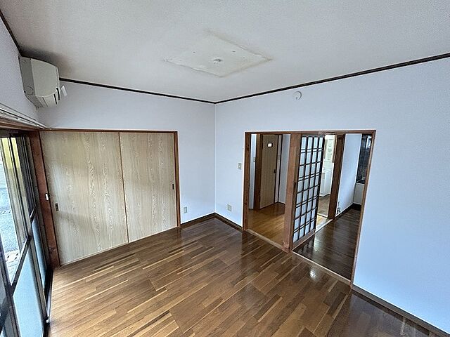 寝室