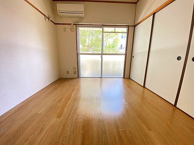 寝室