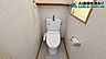 1階だけで利用できるトイレを確保。来客を住居階へ通さず対応できます。
