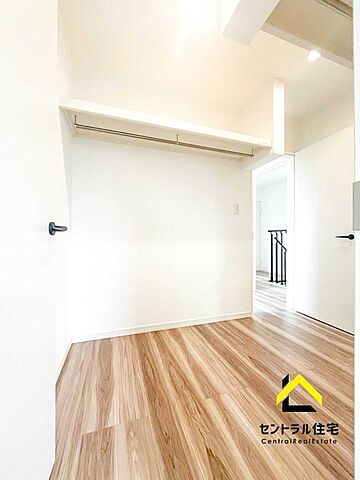 収納 宮崎市曽師町232-1