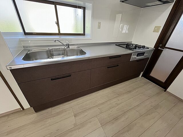 キッチン 宮崎市生目台西4丁目23-1