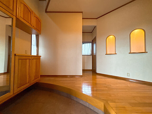 玄関 宮崎市小松台東3丁目13-33