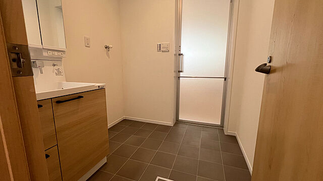  児湯郡高鍋町大字北高鍋94-5