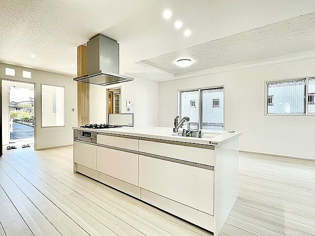 キッチン 宮崎市中西町106-1【第15中西町モデル】