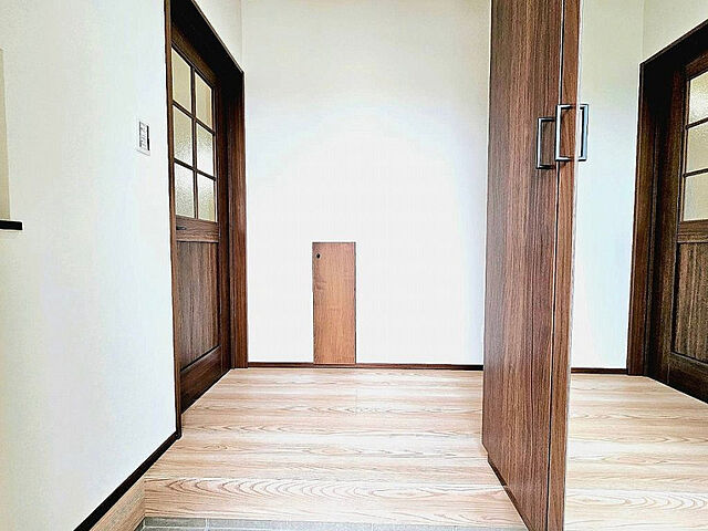 玄関 児湯郡高鍋町大字北高鍋3383-23【パティオニュ-タウン北高鍋13号地】