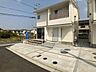 外観：分譲地内には他にも建築された建物がございますので、合わせて内覧されたい方はお気軽にご相談下さい♪
