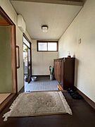 玄関がいつもスッキリ♪シューズボックスが備付けられています♪