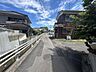 外観：松山市内の銀行でしたら、どちらも提携しておりますので、お客様の支払い方や借り入れ状況に応じて、一番合ったご提案をさせていただきます♪