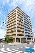 松山市清住1丁目にあります、2007年築11階建のマンションです♪
