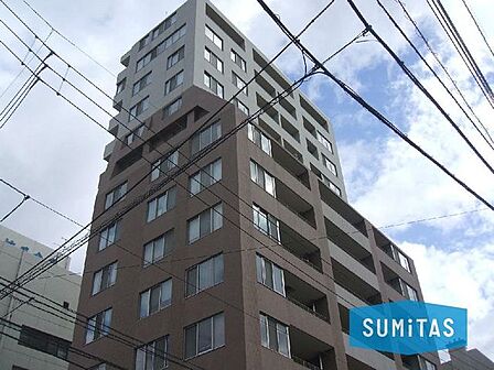 松山市二番町にあります、平成14年築14階建てのマンションです♪