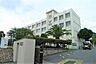 周辺：松山市立高浜中学校 1251m