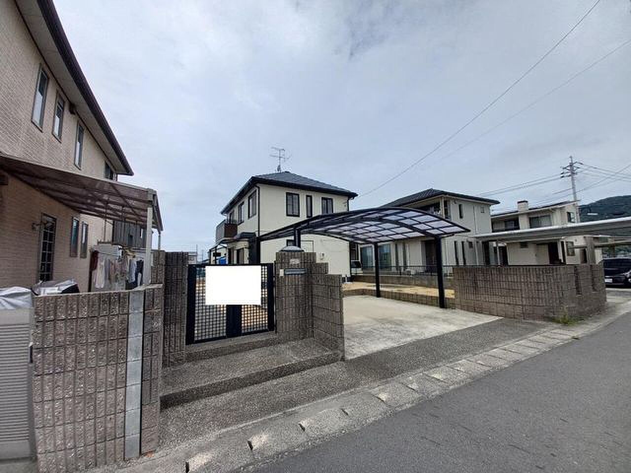 Used detached house · 4LDK in Okayama &mdash; photo 2