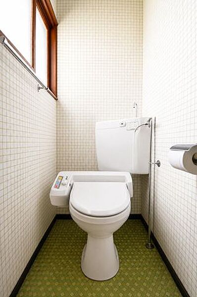 トイレを拡大表示