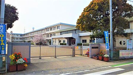 大分市立東大分小学校 933m