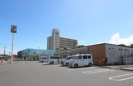 セブン‐イレブン 大分皆春店 1036m