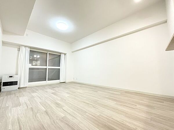 リビング/ダイニングを拡大表示