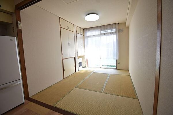 室内を拡大表示