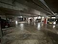 地下駐車場