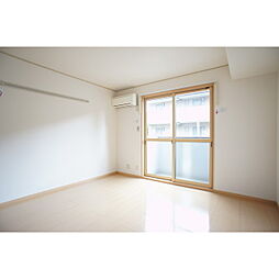 ロイヤルシティＡ 101 1階ワンルームのリビング/ダイニング