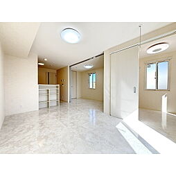 自由が丘SOHO 201 2階1LDKのリビング/ダイニング