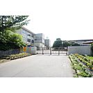 中学校「水戸市立見川中学校まで1100ｍ」水戸市立見川中学校