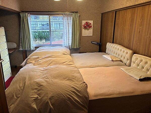 寝室