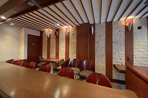 こちらは2階フ...