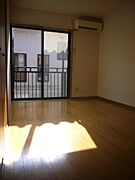 フローリングのお部屋です