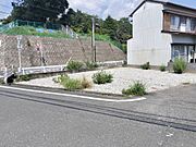 角地で明るい土地です