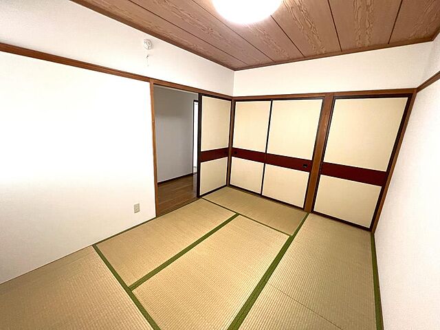 寝室