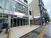 1F路面店