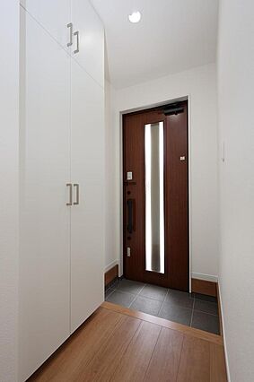 1階用玄関内　...