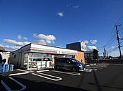セブンイレブン徒歩3分　ご入居月はお家賃無料サービス！1ヶ月分