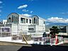 宇佐美海水浴場目の前で、雄大な相模湾を望む眺望。源泉かけ流しの温泉大浴場や、屋外屋上プールからも相模湾を望めます。伊豆観光の拠点や、定住にも向いたリゾートマンション。