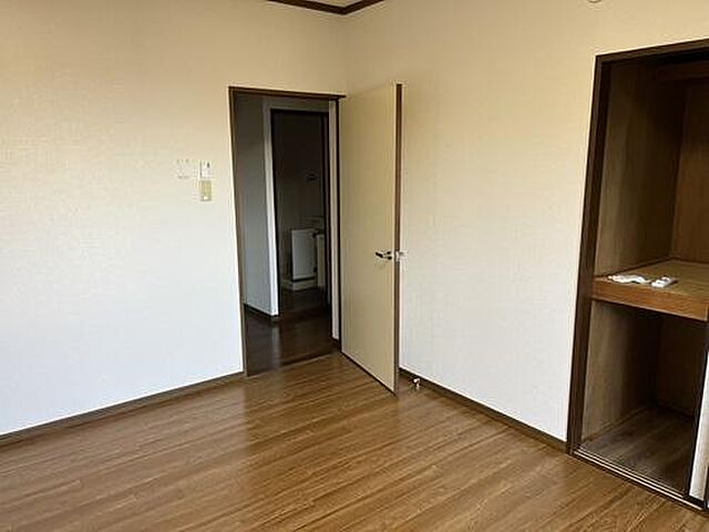 寝室