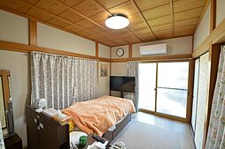 寝室の画像