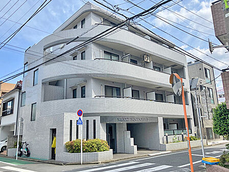 東急田園都市線「三軒茶屋駅」徒歩7分、渋谷まで電車で約5分、2路線利用可能!